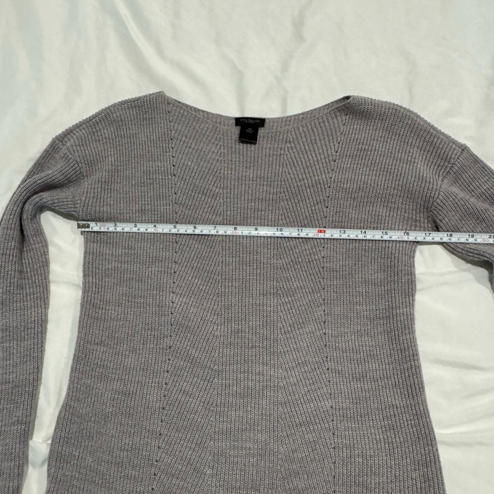 Ann Taylor Factory boatneck tunic length gray sweater Size S - Picture 3 of 7